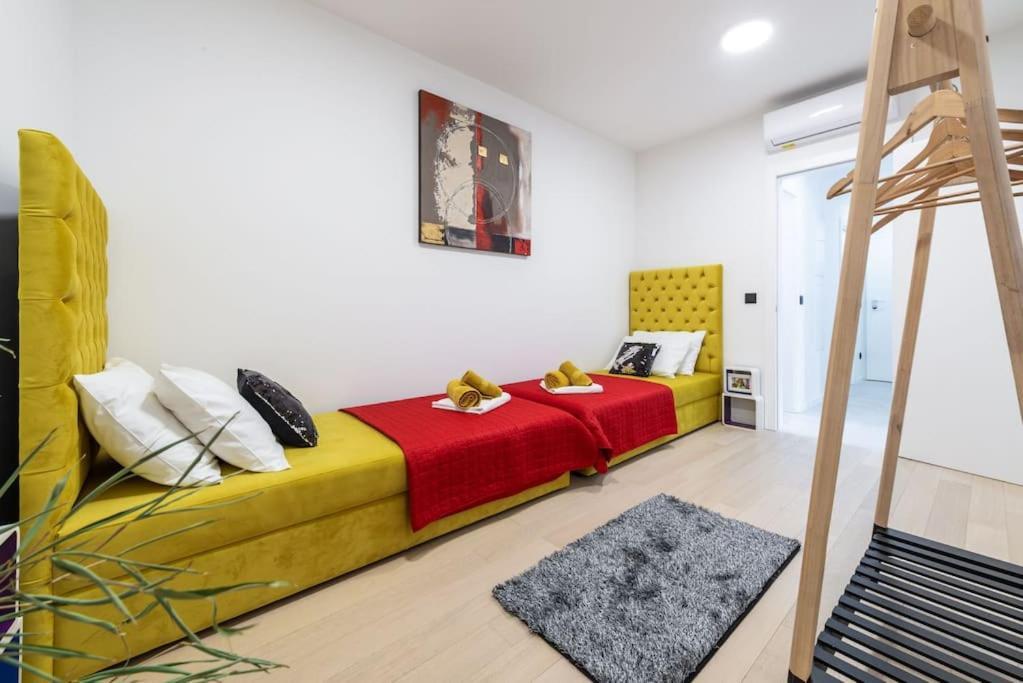 Walking Distance Old Town 120M2,Garden,View,Garage Apartment ดูบรอฟนิก ภายนอก รูปภาพ